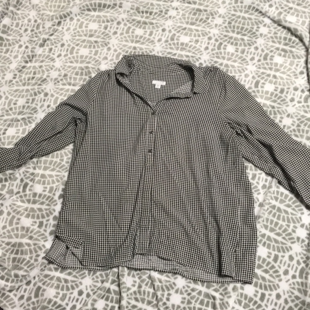 Black and white houndstooth shirt